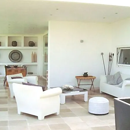 Sleeps 16 Pool Air Con Wifi Villa