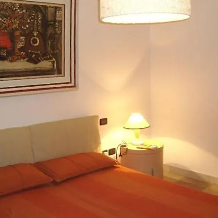 Sleeps 16 Pool Air Con Wifi